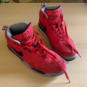 Nike Air Flight 13 (size: 9.5)